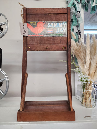 Unique tray with 3 hooks