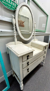 4 Drawer Distressed Vanity